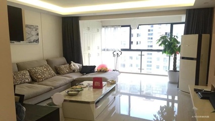 世博核心 次新房 高端物業 南北通透 人車分流 房型正氣-焦點上海二手房